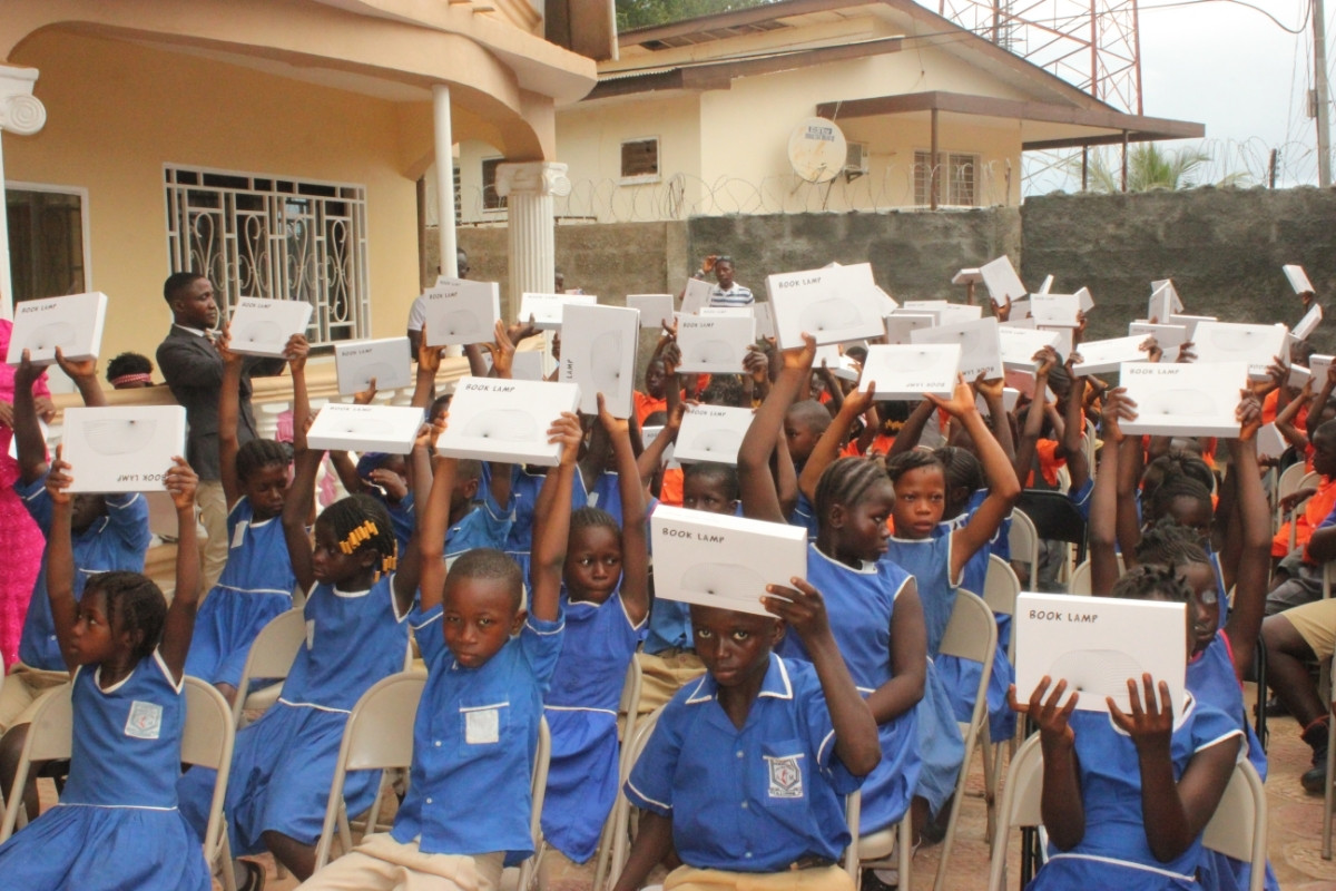 solar lights distributed