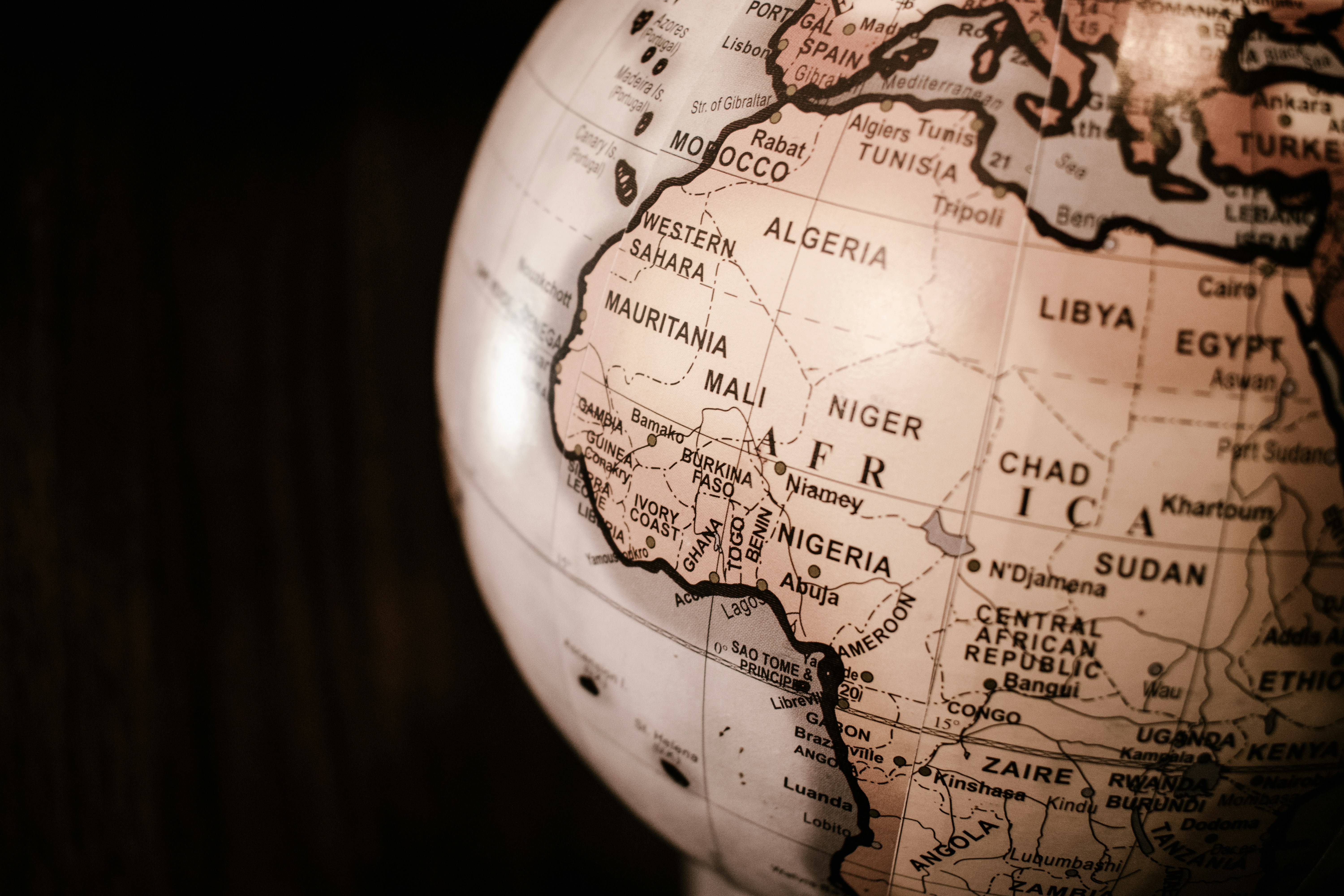 Globe